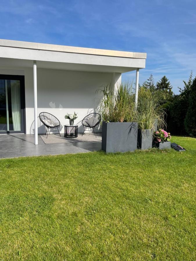 Gemuetliche Villa Am Waldrand In Таунусщайн Екстериор снимка